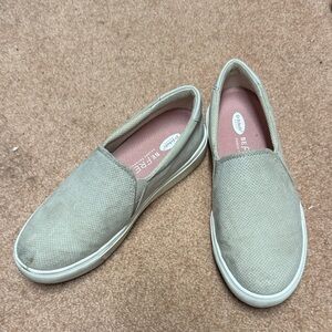 Dr. Scholl's Light Tan Slip-On Shoes